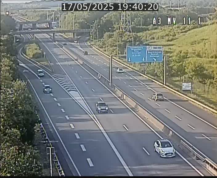 Traffic live webcam Luxembourg Croix de Bettembourg A3 - BK 11.1 - direction Luxembourg-ville