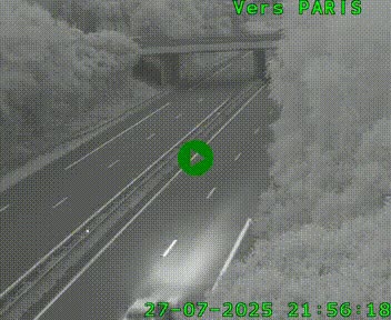 Caméra routière sur l'autoroute A20 au nord de Limoges, à la jonction avec la N520. Vue orientée vers Paris
