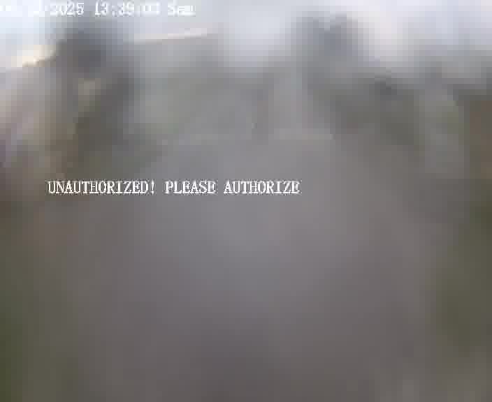 Webcam installée le long de D1 (France) à Ennery, pointée vers Metz, utile pour suivre précisément les conditions de trafic.