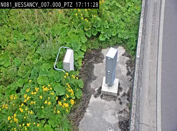 Webcam sur la N81 (E411) à hauteur du Cora Messancy. Vue orientée vers Arlon