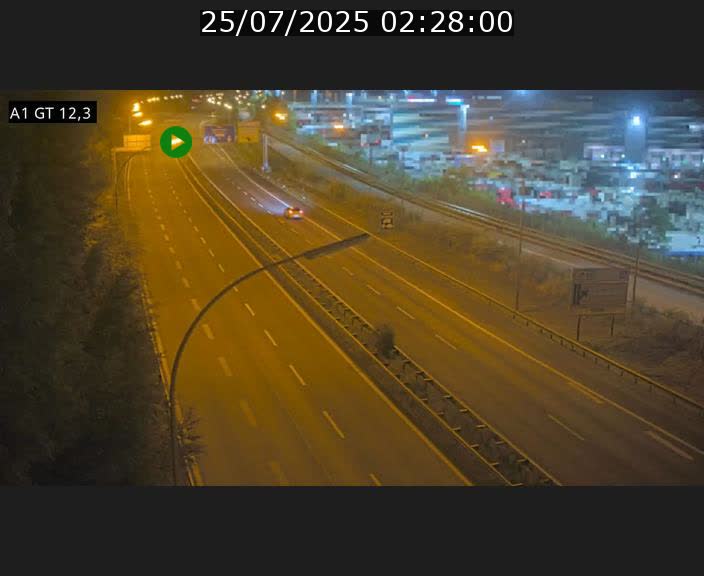 Traffic live webcam Luxembourg Senningerberg - A1 direction Allemagne - BK 12.3