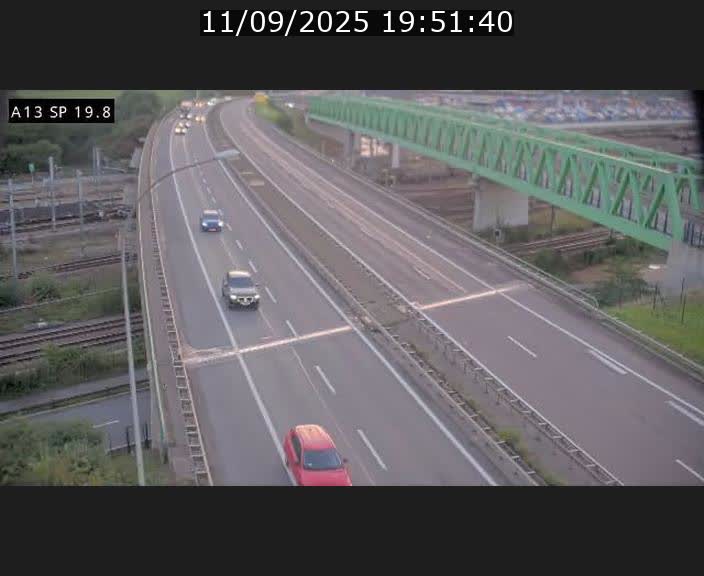 Traffic live webcam Luxembourg Croix de Bettembourg - A13 direction Esch-sur-Alzette - BK 19.8