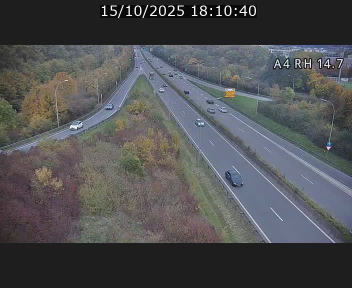 Traffic live webcam Luxembourg Jonction Lankelz - A4 - BK 14.7 - direction Luxembourg