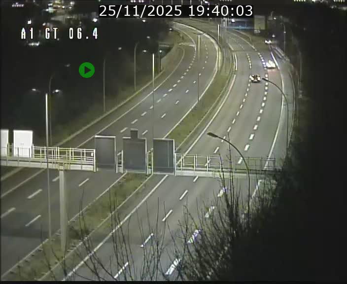 Traffic live webcam Luxembourg Hamm - A1 direction Sandweiler - BK 6.4