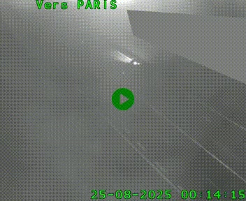 Caméra routière sur l'autoroute A20 à Saint-Pardoux-l'Ortigier, à la jonction avec l'A89. Vue orientée vers Paris