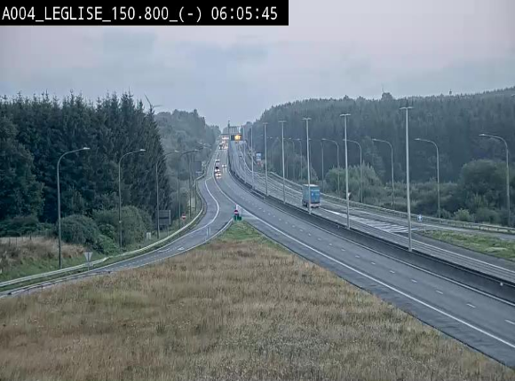 Webcam E411 dans la Côte de Léglise. Vue orientée vers Bruxelles