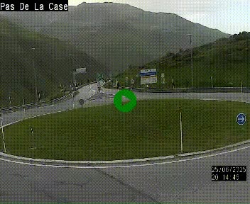 Webcam sur la N22 au niveau du poste frontière entre la France et Andorre à proximité de Pas de la Case à plus de 2000 mètres d'altitude