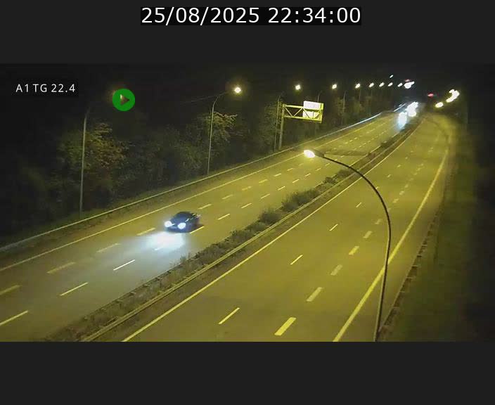 Traffic live webcam Luxembourg Flaxweiler - A1 direction Luxembourg - BK 22.4