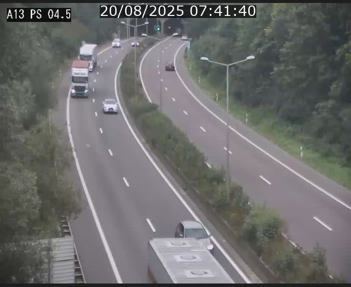 Traffic live webcam Luxembourg Differdange - A13 direction Esch-sur-Alzette - BK 4.5
