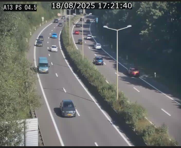Traffic live webcam Luxembourg Differdange - A13 direction Esch-sur-Alzette - BK 4.5