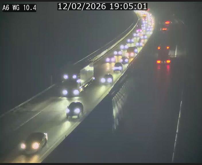 Traffic live webcam Luxembourg Mamer - A6 - BK 10.4 - direction Luxembourg/France/Allemagne