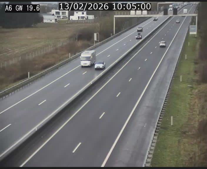 Traffic live webcam Luxembourg - Steinfort - A6 - BK 19.6 - direction Belgique