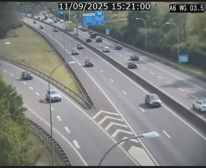 Traffic live webcam Luxembourg - Croix de Cessange - A6 - BK 3.5 - direction France/Allemagne