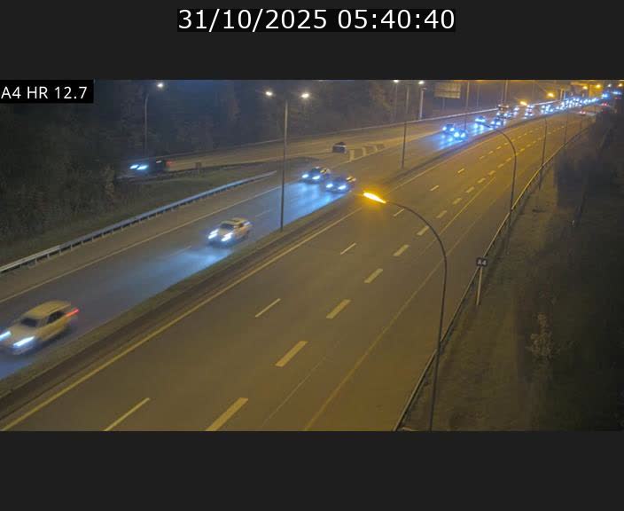 Traffic live webcam Luxembourg Esch sur Alzette - A4 - BK 12.7 - direction Esch-Belval