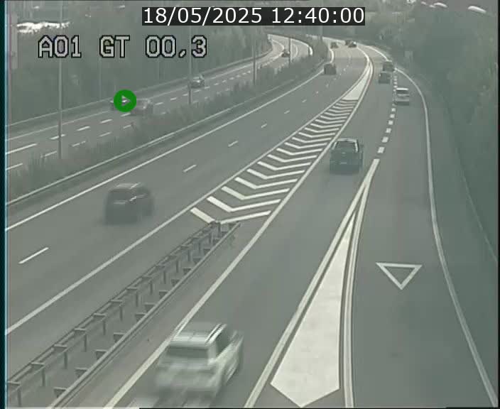 Traffic live webcam Luxembourg Croix de Gasperich - A1 direction Kirchberg - BK 0.3