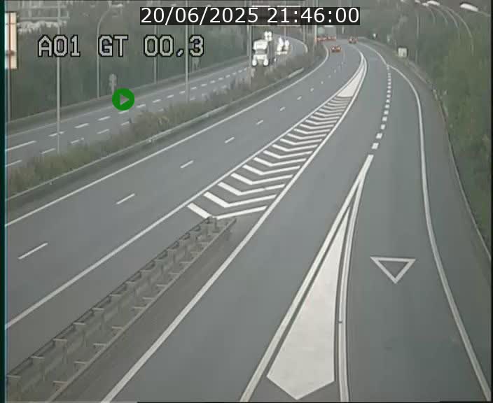 Traffic live webcam Luxembourg Croix de Gasperich - A1 direction Kirchberg - BK 0.3