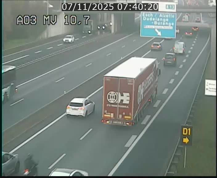 Traffic live webcam Luxembourg Croix de Bettembourg - A3 - BK 10.7 - direction France