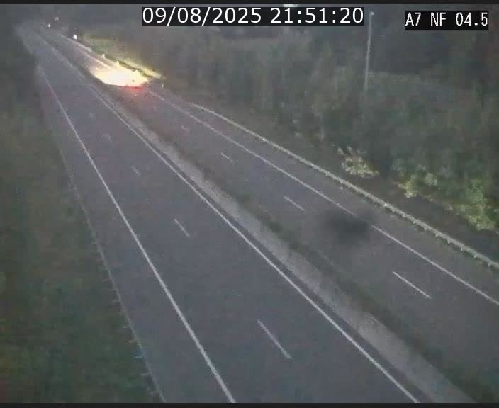 Caméra autoroute Luxembourg A7 - Passage à gibier Rëngelbour - direction Tunnel Grouft