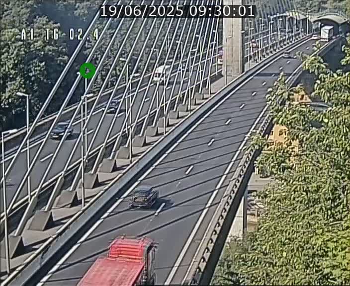 Traffic live webcam Luxembourg Sandweiler - A1 direction Luxembourg-ville - BK 2.4
