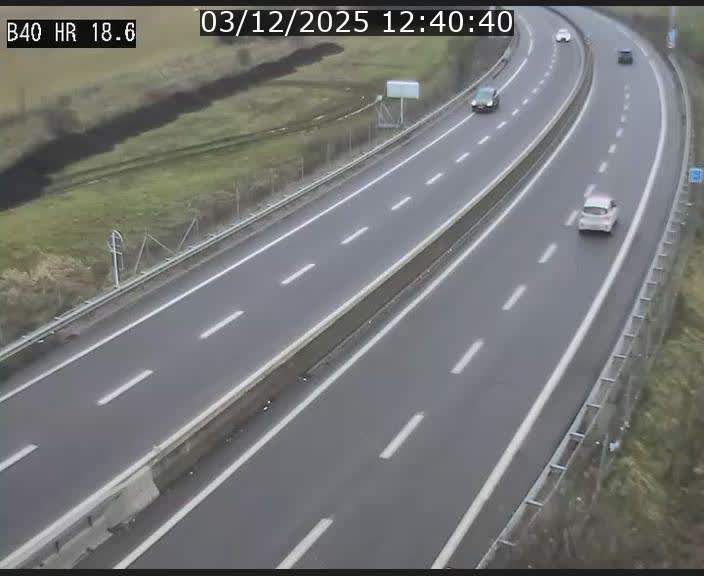 Webcam sur la route de liaison entre Micheville et Esch-Belval à la frontière entre le Luxembourg et la France. Vue orientée vers la Lorraine.