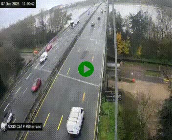 Webcam sur le périphérique de Bordeaux à l'est de la ville. Caméra située sur le Pont Mitterand sur la N230