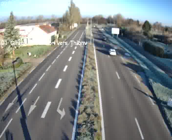 Webcam de surveillance sur D1 (France) à Ennery, cadrée vers Thionville, proposant une information routière utile aux déplacements quotidiens.