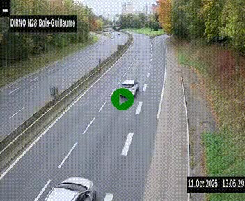 Webcam routière à hauteur de Bois-Guillaume en périphérie de Rouen. Vue orientée vers Rouen