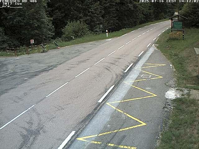 Webcam en haut du col des Fenesses, aussi appelé col du Ménil sur la D486 à 593 mètres d'altitude dans les Vosges