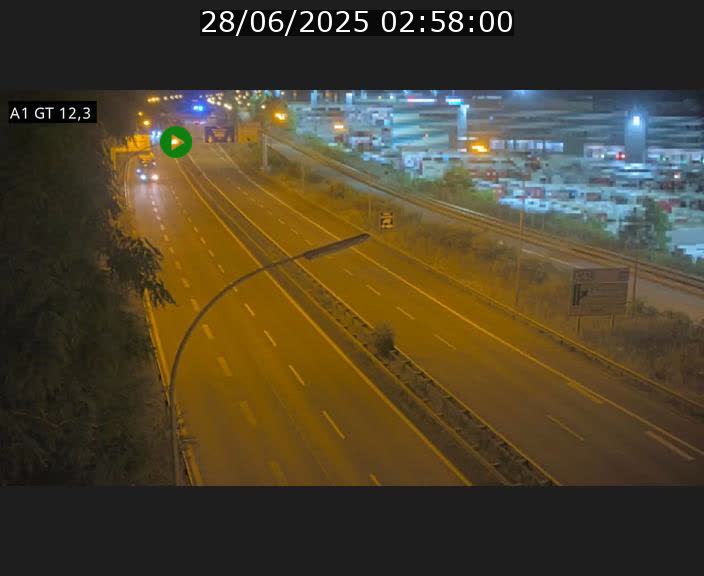 Traffic live webcam Luxembourg Senningerberg - A1 direction Allemagne - BK 12.3