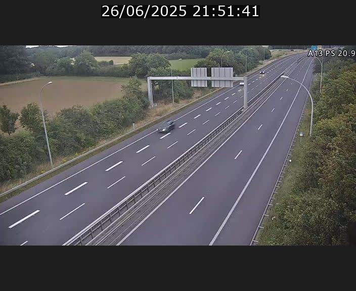 Traffic live webcam Luxembourg Croix de Bettembourg, rond-point d'Hellange - A13 direction Allemagne - BK 20.9