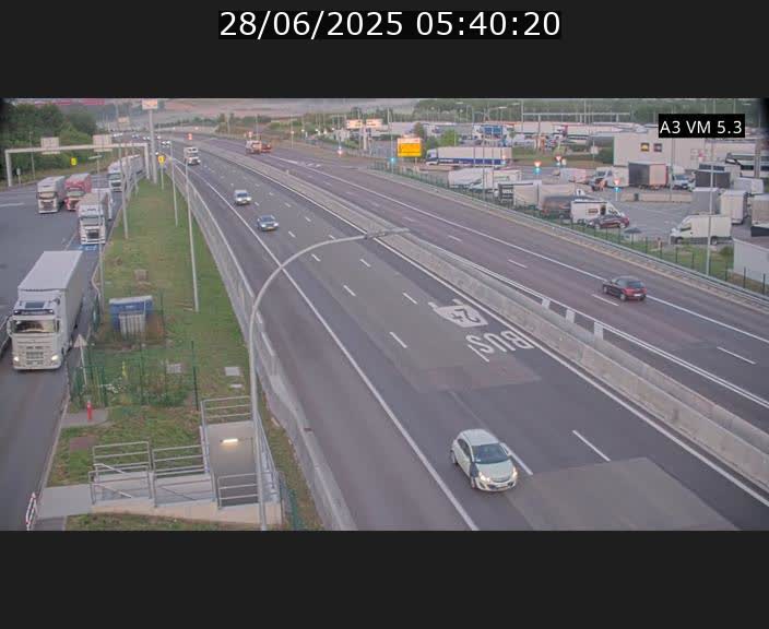 Traffic live webcam Luxembourg Aire de Berchem - A3 - BK 5 - direction France