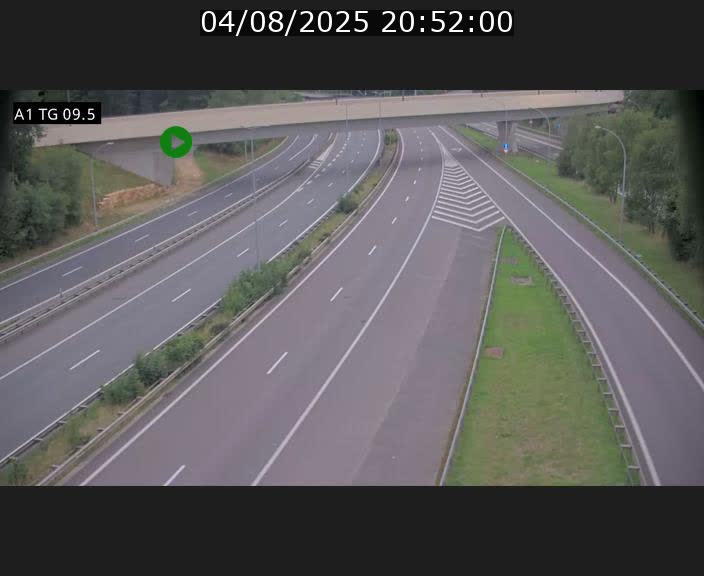 Traffic live webcam Luxembourg Jonction Grünewald - A1 direction Luxembourg-ville - BK 9.5