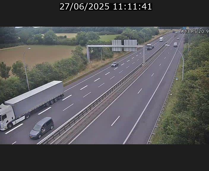 Traffic live webcam Luxembourg Croix de Bettembourg, rond-point d'Hellange - A13 direction Allemagne - BK 20.9