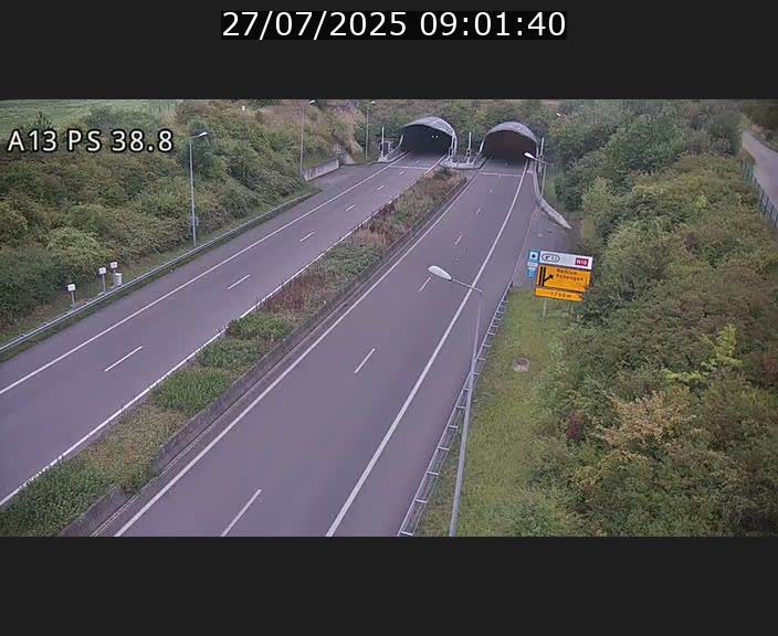Webcam autoroute A13 à l'entrée ouest du tunnel Markusbierg à Schengen. Vue orientée vers Mondorf-les-Bains