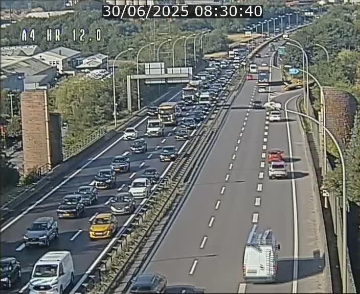 Traffic live webcam Luxembourg Jonction Foetz - A4 - BK 12.0 - direction Esch sur Alzette