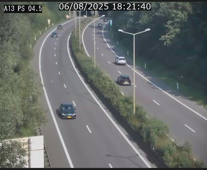 Traffic live webcam Luxembourg Differdange - A13 direction Esch-sur-Alzette - BK 4.5
