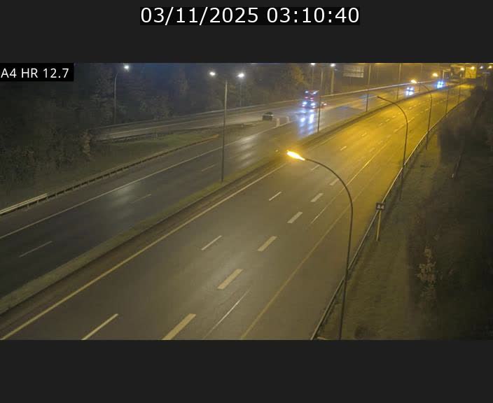 Traffic live webcam Luxembourg Esch sur Alzette - A4 - BK 12.7 - direction Esch-Belval