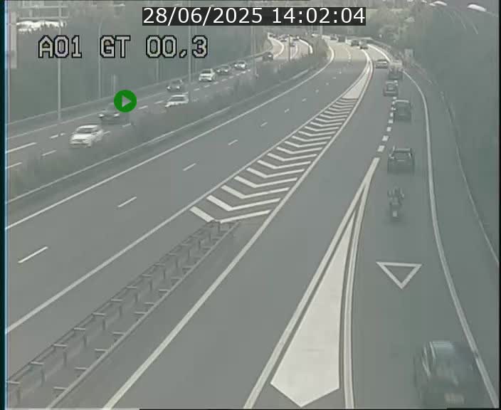 Traffic live webcam Luxembourg Croix de Gasperich - A1 direction Kirchberg - BK 0.3