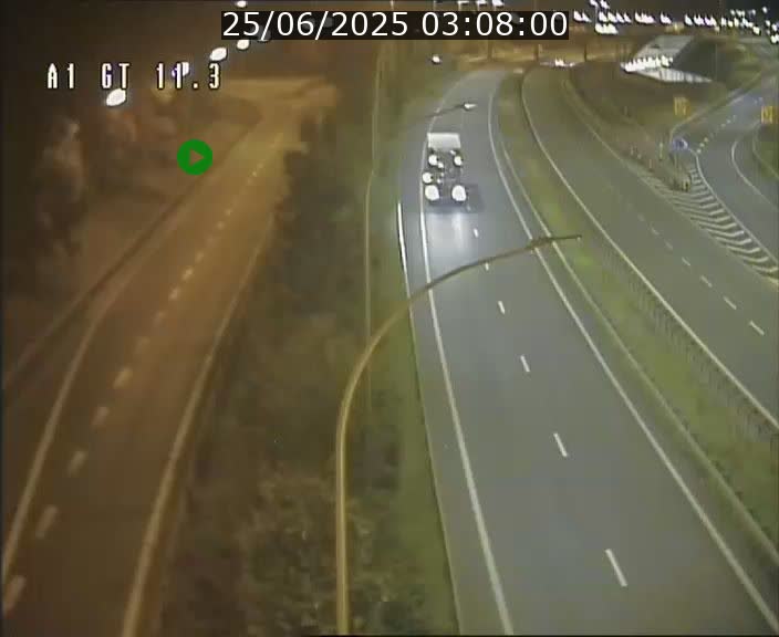 Traffic live webcam Luxembourg Senningerberg - A1 direction Allemagne - BK 11.3