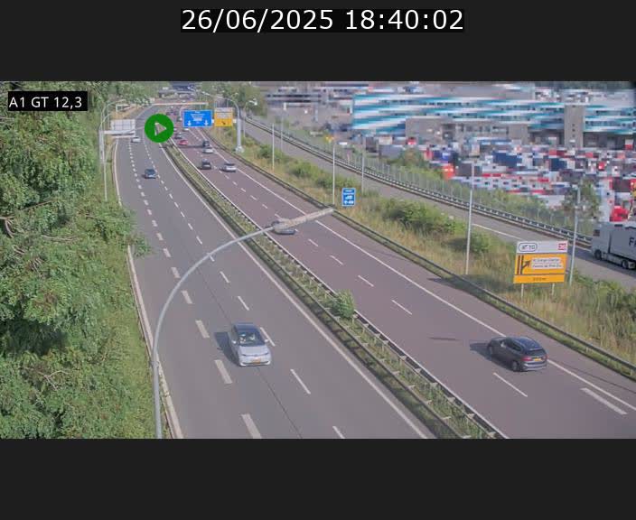 Traffic live webcam Luxembourg Senningerberg - A1 direction Allemagne - BK 12.3
