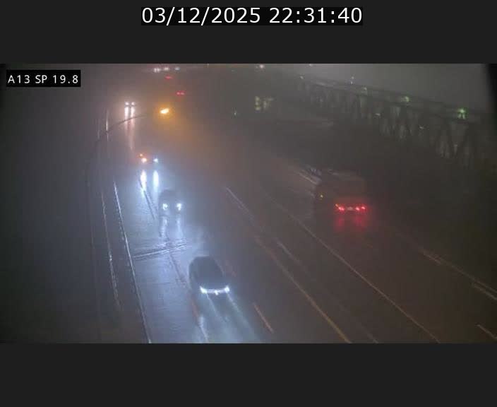 Traffic live webcam Luxembourg Croix de Bettembourg - A13 direction Esch-sur-Alzette - BK 19.8