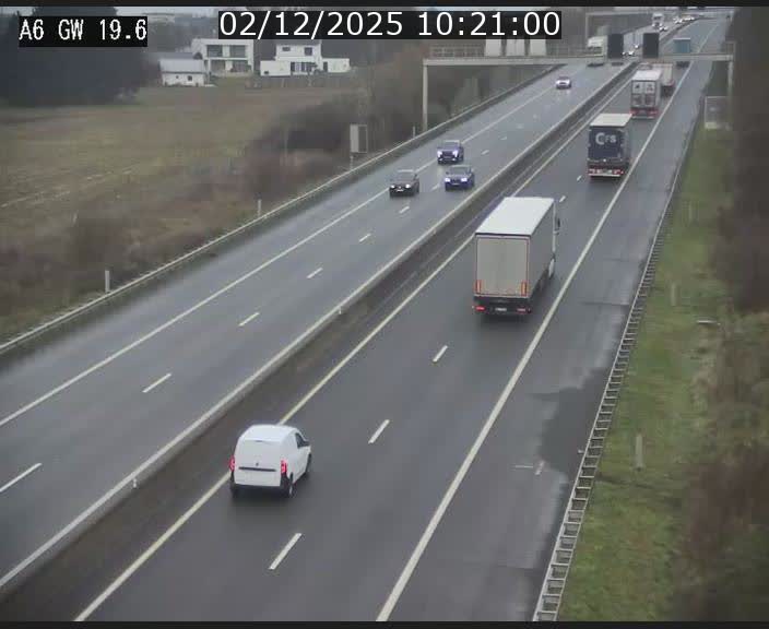 Traffic live webcam Luxembourg - Steinfort - A6 - BK 19.6 - direction Belgique