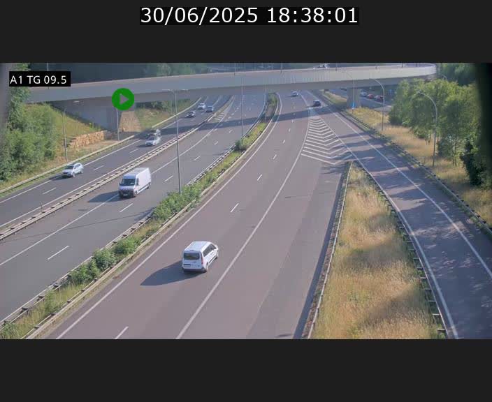 Traffic live webcam Luxembourg Jonction Grünewald - A1 direction Luxembourg-ville - BK 9.5