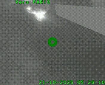 Caméra routière sur l'autoroute A20 à Saint-Pardoux-l'Ortigier, à la jonction avec l'A89. Vue orientée vers Paris