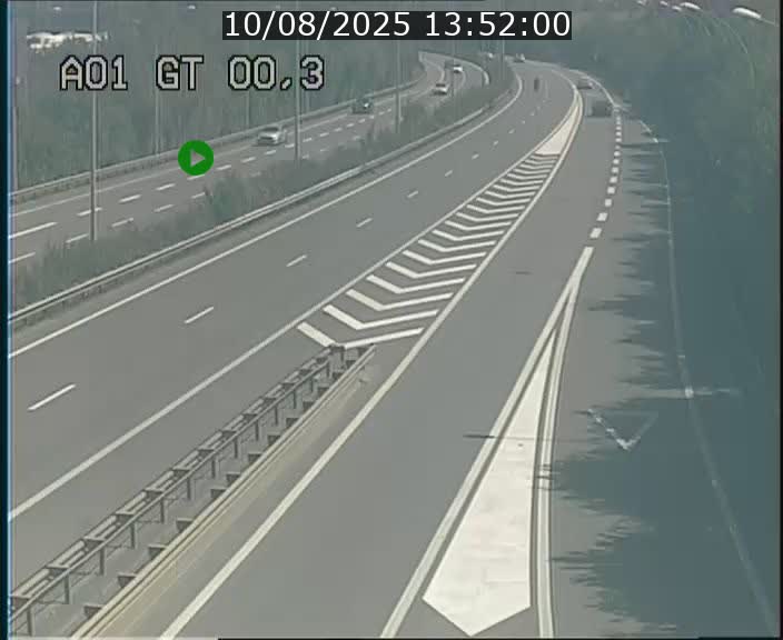 Traffic live webcam Luxembourg Croix de Gasperich - A1 direction Kirchberg - BK 0.3