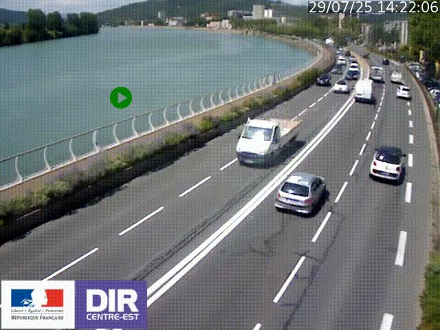 Webcam sur le quai Parjot à Vienne, aux Portes de Lyon, sur la Nationale 7, à la jonction avec le boulevard du Rhône-nord (D1407), caméra orientée vers Lyon