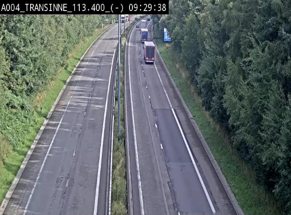 Caméra trafic E411 (A4) - Transinne direction Namur - BK 113.425