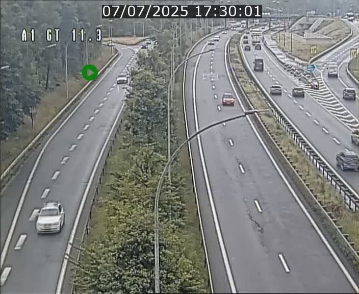 Traffic live webcam Luxembourg Senningerberg - A1 direction Allemagne - BK 11.3
