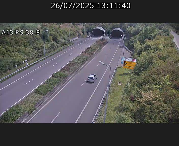 Webcam autoroute A13 à l'entrée ouest du tunnel Markusbierg à Schengen. Vue orientée vers Mondorf-les-Bains