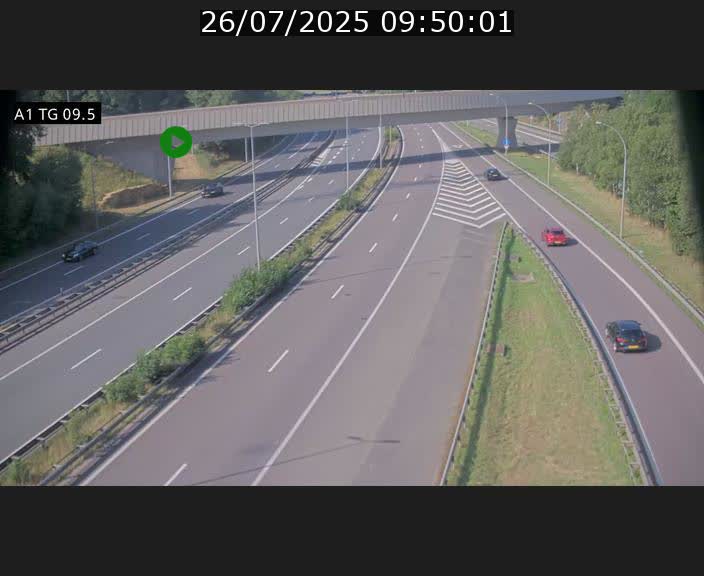 Traffic live webcam Luxembourg Jonction Grünewald - A1 direction Luxembourg-ville - BK 9.5